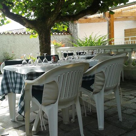 Le Baudilois Hotel Pont-de-Larn Kültér fotó